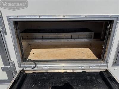 2024 Ford E-Series Van E-450 16' Utility   - Photo 9 - Mount Joy, PA 17552