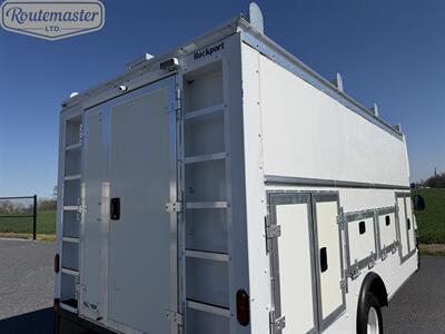 2024 Ford E-Series Van E-450 16' Utility   - Photo 13 - Mount Joy, PA 17552