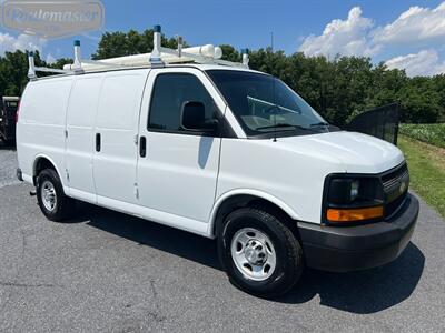 2015 Chevrolet Express 3500 Cargo   - Photo 16 - Mount Joy, PA 17552