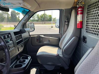 2015 Chevrolet Express 3500 Cargo   - Photo 4 - Mount Joy, PA 17552