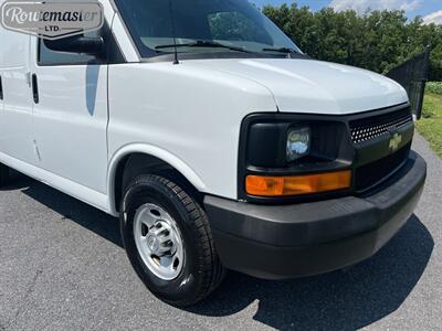 2015 Chevrolet Express 3500 Cargo   - Photo 17 - Mount Joy, PA 17552