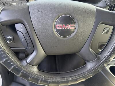 2016 GMC Savana 3500 Cargo   - Photo 14 - Mount Joy, PA 17552