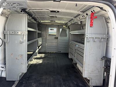 2016 GMC Savana 3500 Cargo   - Photo 9 - Mount Joy, PA 17552