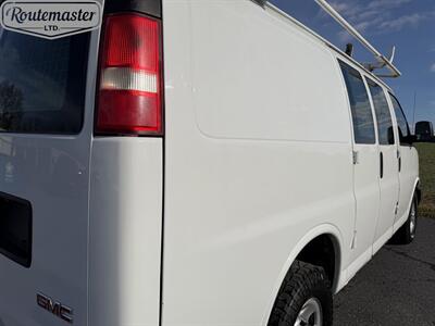 2016 GMC Savana 3500 Cargo   - Photo 8 - Mount Joy, PA 17552