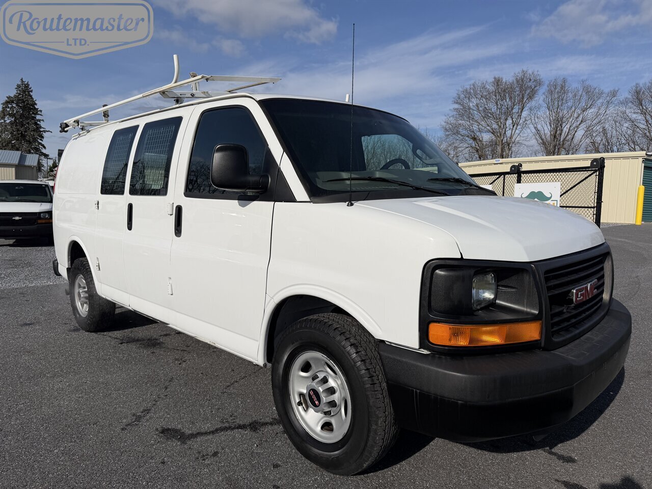 2016 GMC Savana 3500 Cargo   - Photo 1 - Mount Joy, PA 17552