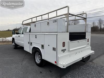 2019 Chevrolet Silverado 3500 8' Open Utility   - Photo 12 - Mount Joy, PA 17552