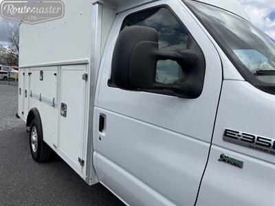 2019 Ford E-Series Van E-350 12' Utility   - Photo 4 - Mount Joy, PA 17552