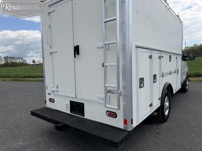 2019 Ford E-Series Van E-350 12' Utility   - Photo 8 - Mount Joy, PA 17552