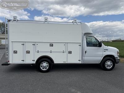 2019 Ford E-Series Van E-350 12' Utility   - Photo 6 - Mount Joy, PA 17552