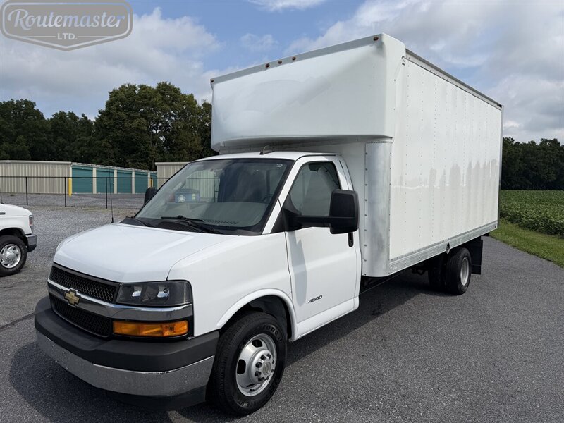 2020 Chevrolet Express 4500 16' Box  