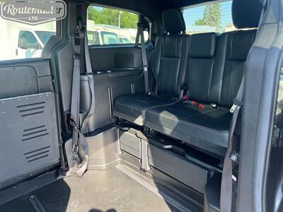 2019 Dodge Grand Caravan GT Handicap   - Photo 13 - Mount Joy, PA 17552
