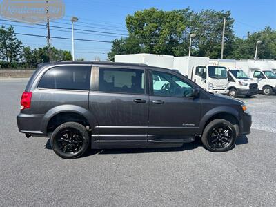 2019 Dodge Grand Caravan GT Handicap   - Photo 23 - Mount Joy, PA 17552