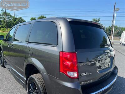 2019 Dodge Grand Caravan GT Handicap   - Photo 10 - Mount Joy, PA 17552
