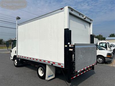2018 Isuzu NPR 14' Box   - Photo 13 - Mount Joy, PA 17552