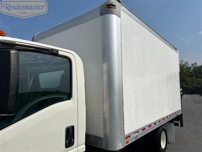2018 Isuzu NPR 14' Box   - Photo 11 - Mount Joy, PA 17552