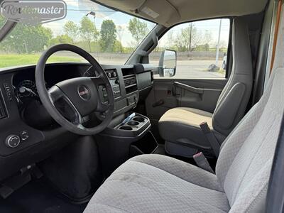 2016 GMC Savana 3500 16' Box   - Photo 21 - Mount Joy, PA 17552