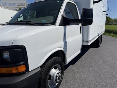 2016 GMC Savana 3500 16' Box   - Photo 5 - Mount Joy, PA 17552