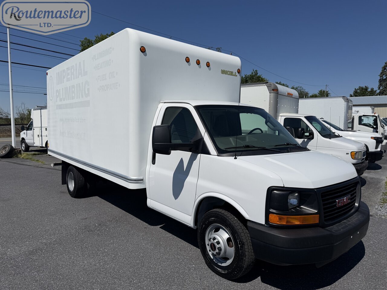 2016 GMC Savana 3500 16' Box   - Photo 1 - Mount Joy, PA 17552