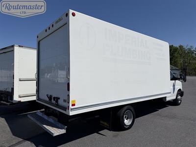 2016 GMC Savana 3500 16' Box   - Photo 17 - Mount Joy, PA 17552