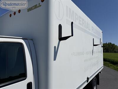 2016 GMC Savana 3500 16' Box   - Photo 8 - Mount Joy, PA 17552