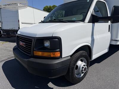 2016 GMC Savana 3500 16' Box   - Photo 4 - Mount Joy, PA 17552