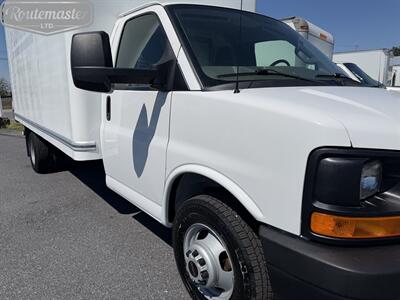 2016 GMC Savana 3500 16' Box   - Photo 14 - Mount Joy, PA 17552