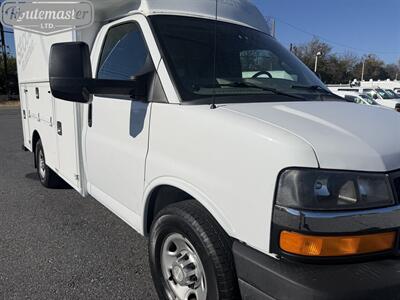 2017 Chevrolet Express 3500 10' Utility   - Photo 13 - Mount Joy, PA 17552