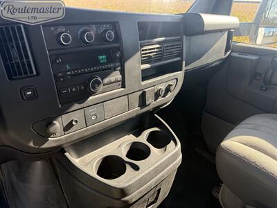 2017 Chevrolet Express 3500 10' Utility   - Photo 30 - Mount Joy, PA 17552