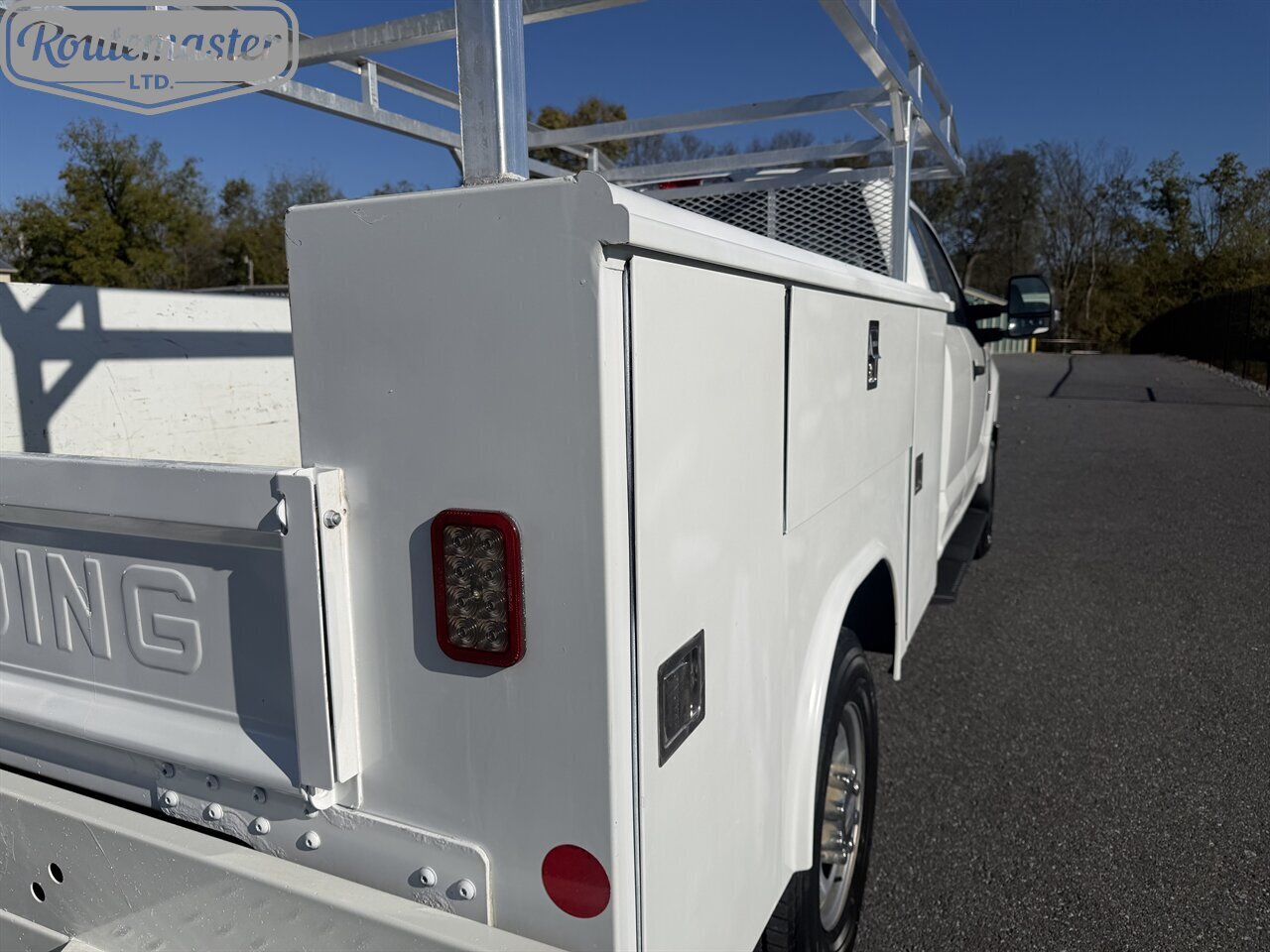 2018 Ford F-250 Super Duty XL 8' Open Utility - Photo 11 - Mount Joy, PA 17552