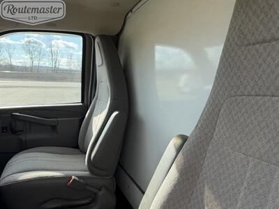 2016 GMC Savana 3500 12' Box   - Photo 11 - Mount Joy, PA 17552