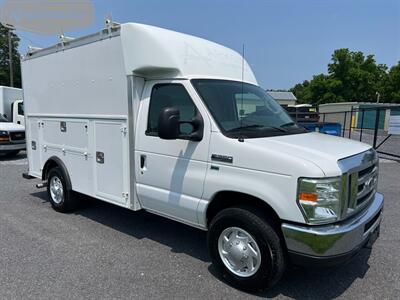 2016 Ford E-Series Van E-350 10' Utility   - Photo 1 - Mount Joy, PA 17552