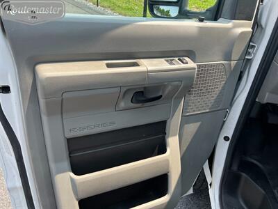 2016 Ford E-Series Van E-350 10' Utility   - Photo 19 - Mount Joy, PA 17552