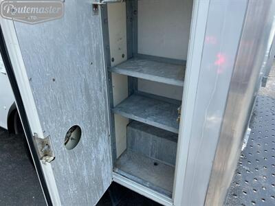 2016 Ford E-Series Van E-350 10' Utility   - Photo 34 - Mount Joy, PA 17552