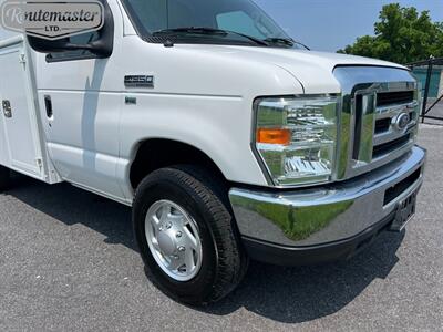 2016 Ford E-Series Van E-350 10' Utility   - Photo 3 - Mount Joy, PA 17552