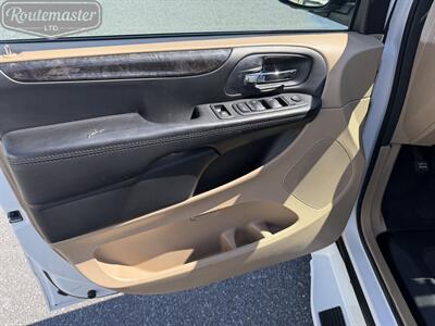 2014 Dodge Grand Caravan Handicap   - Photo 14 - Mount Joy, PA 17552