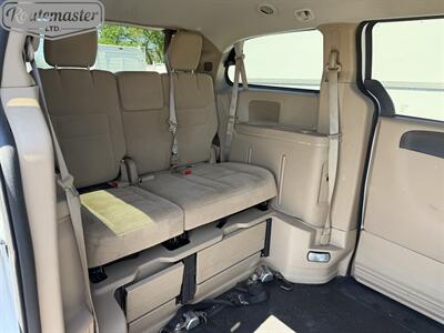 2014 Dodge Grand Caravan Handicap   - Photo 5 - Mount Joy, PA 17552
