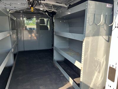2019 Ford Transit 150 Cargo   - Photo 10 - Mount Joy, PA 17552