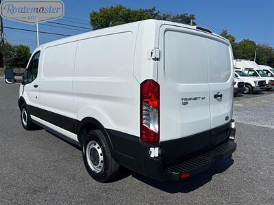 2019 Ford Transit 150 Cargo   - Photo 4 - Mount Joy, PA 17552