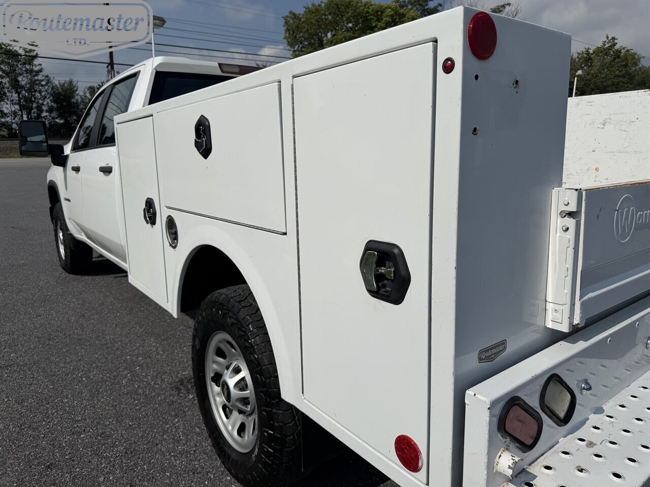 2021 Chevrolet Silverado 3500 8' Open Utility - Photo 4 - Mount Joy, PA 17552
