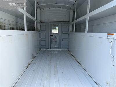 2020 GMC Savana 3500 10' KUV   - Photo 9 - Mount Joy, PA 17552