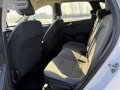 2020 Ford Escape SE - Photo 6 - Mount Joy, PA 17552