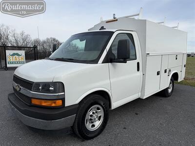 2019 Chevrolet Express 3500 10' Utility   - Photo 1 - Mount Joy, PA 17552