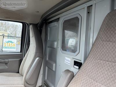 2019 Chevrolet Express 3500 10' Utility   - Photo 26 - Mount Joy, PA 17552