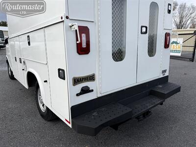 2019 Chevrolet Express 3500 10' Utility   - Photo 17 - Mount Joy, PA 17552