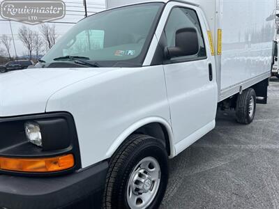 2017 Chevrolet Express 3500 12' Box   - Photo 25 - Mount Joy, PA 17552