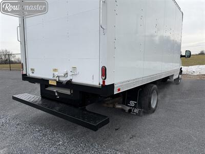 2021 Chevrolet Express 3500 16' Box - Photo 8 - Mount Joy, PA 17552