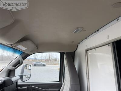 2021 Chevrolet Express 3500 16' Box - Photo 24 - Mount Joy, PA 17552