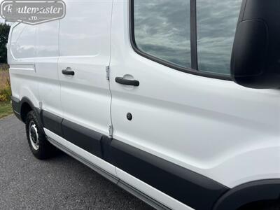 2016 Ford Transit 250 Cargo   - Photo 13 - Mount Joy, PA 17552