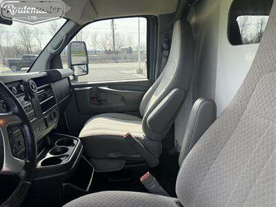 2015 Chevrolet Express 3500 10' KUV   - Photo 27 - Mount Joy, PA 17552