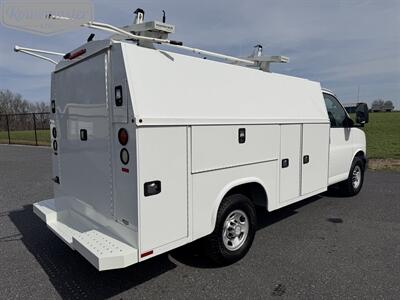 2015 Chevrolet Express 3500 10' KUV   - Photo 15 - Mount Joy, PA 17552